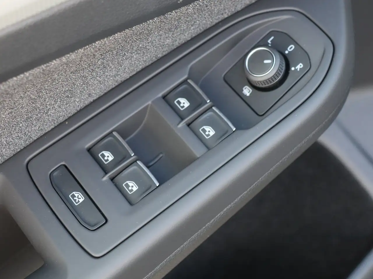 Volkswagen Golf VIII nza 1.5 TSI Move ACC Navi Light Assist, миниатюра 14