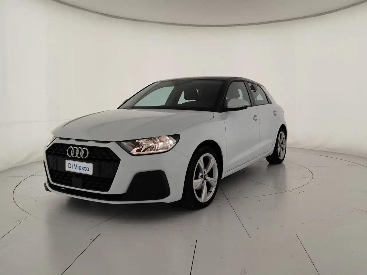 Audi A1 sportback 25 1.0 tfsi admired my20