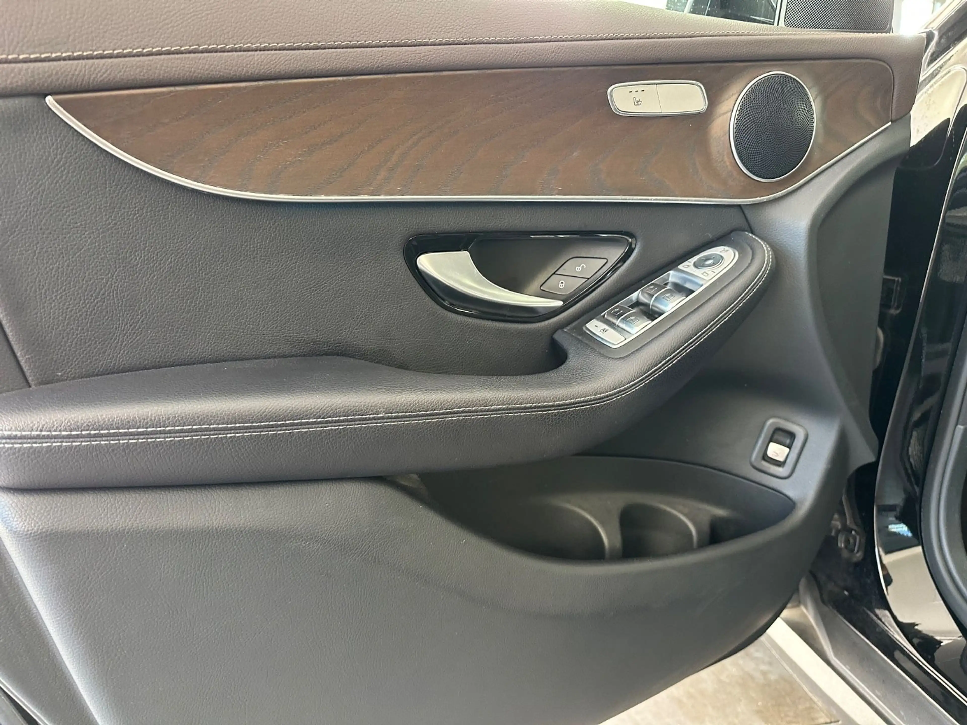 Mercedes-Benz GLC 350 d Coupé | AMG | DISTRONIC | 360° | — photo 12