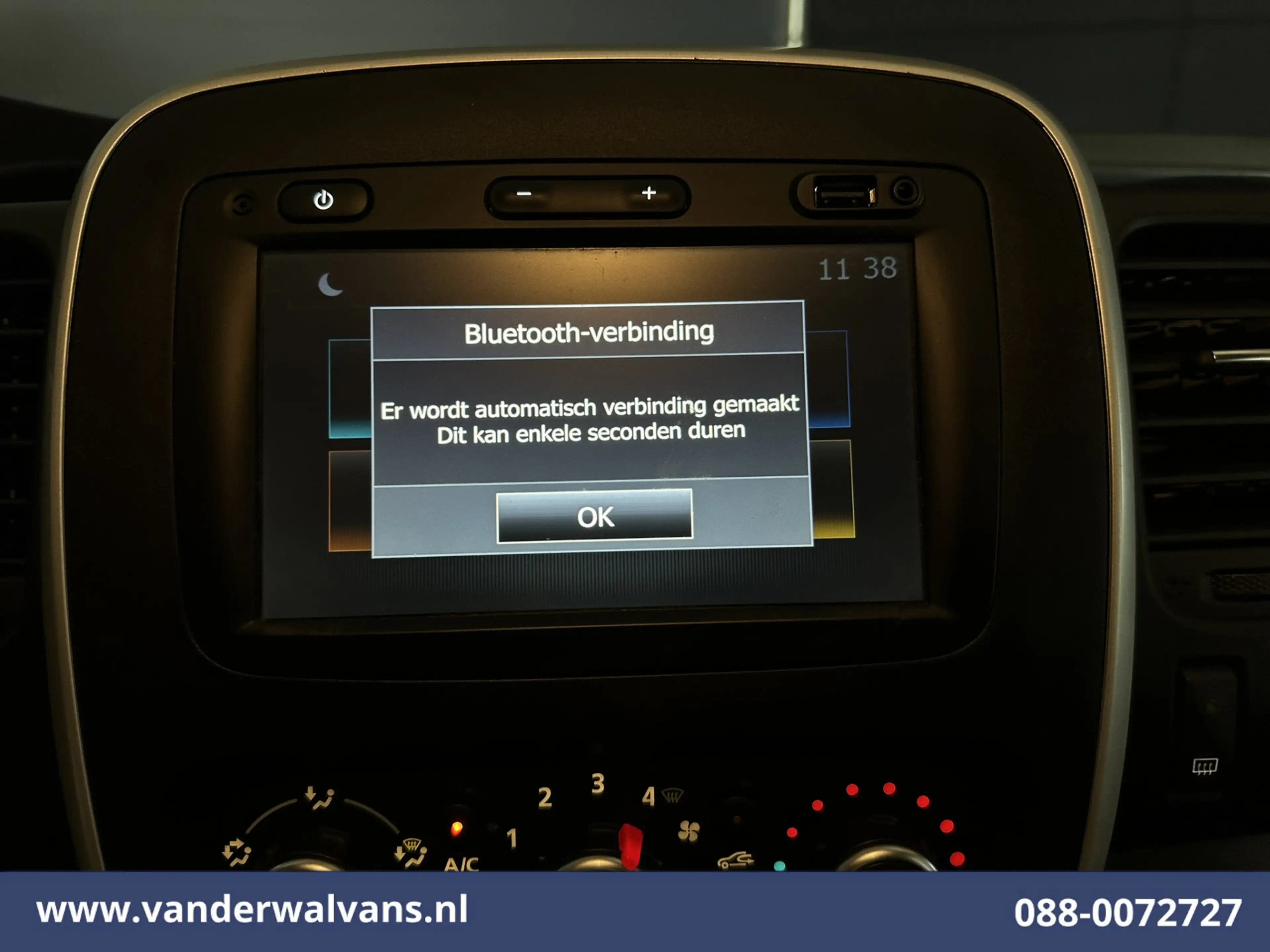 Renault Trafic 2.0 dCi 120pk L2H1 Euro6 Airco | Imperiaal | Navig — photo 14