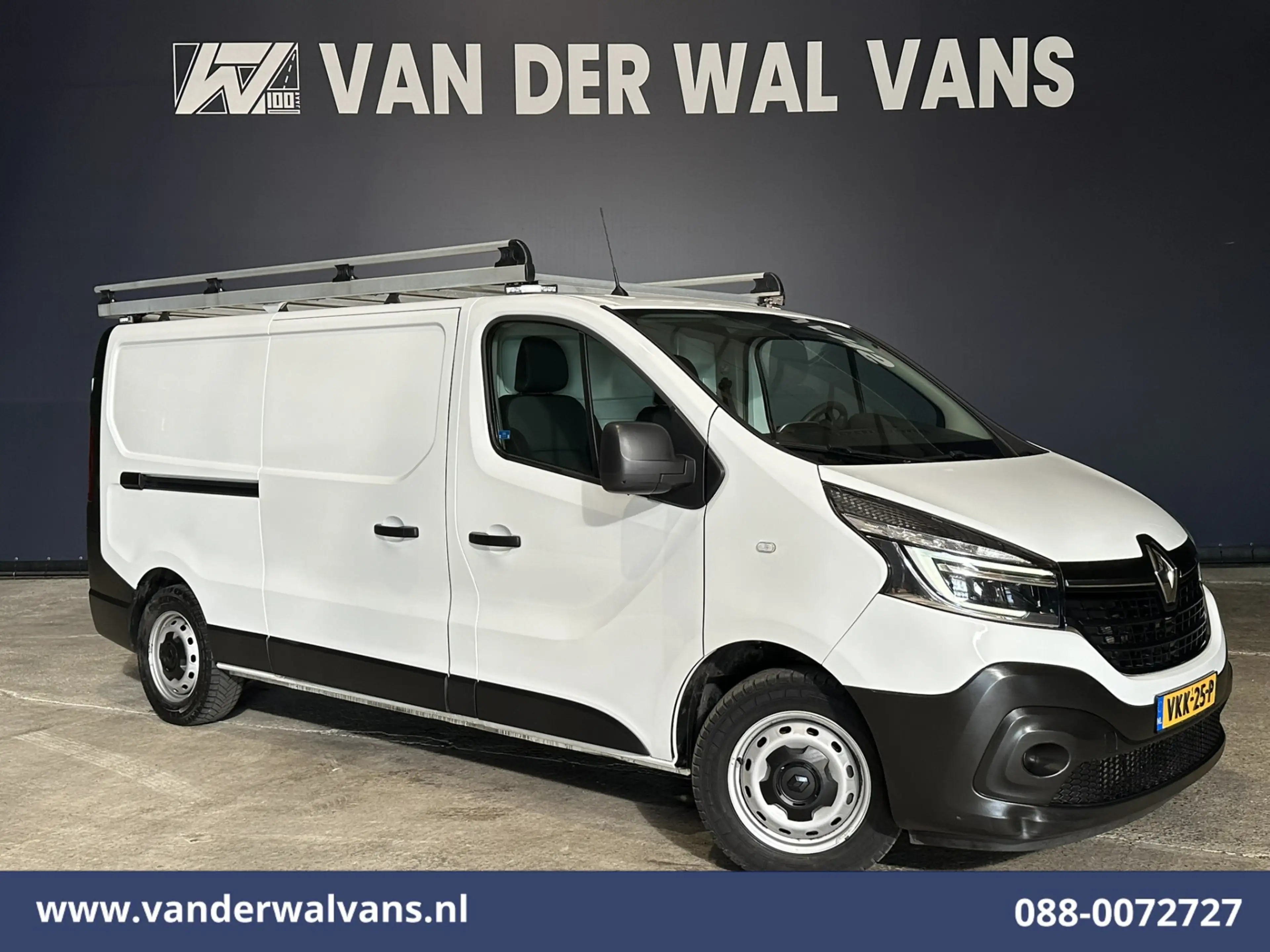 Renault Trafic 2.0 dCi 120pk L2H1 Euro6 Airco | Imperiaal | Navig