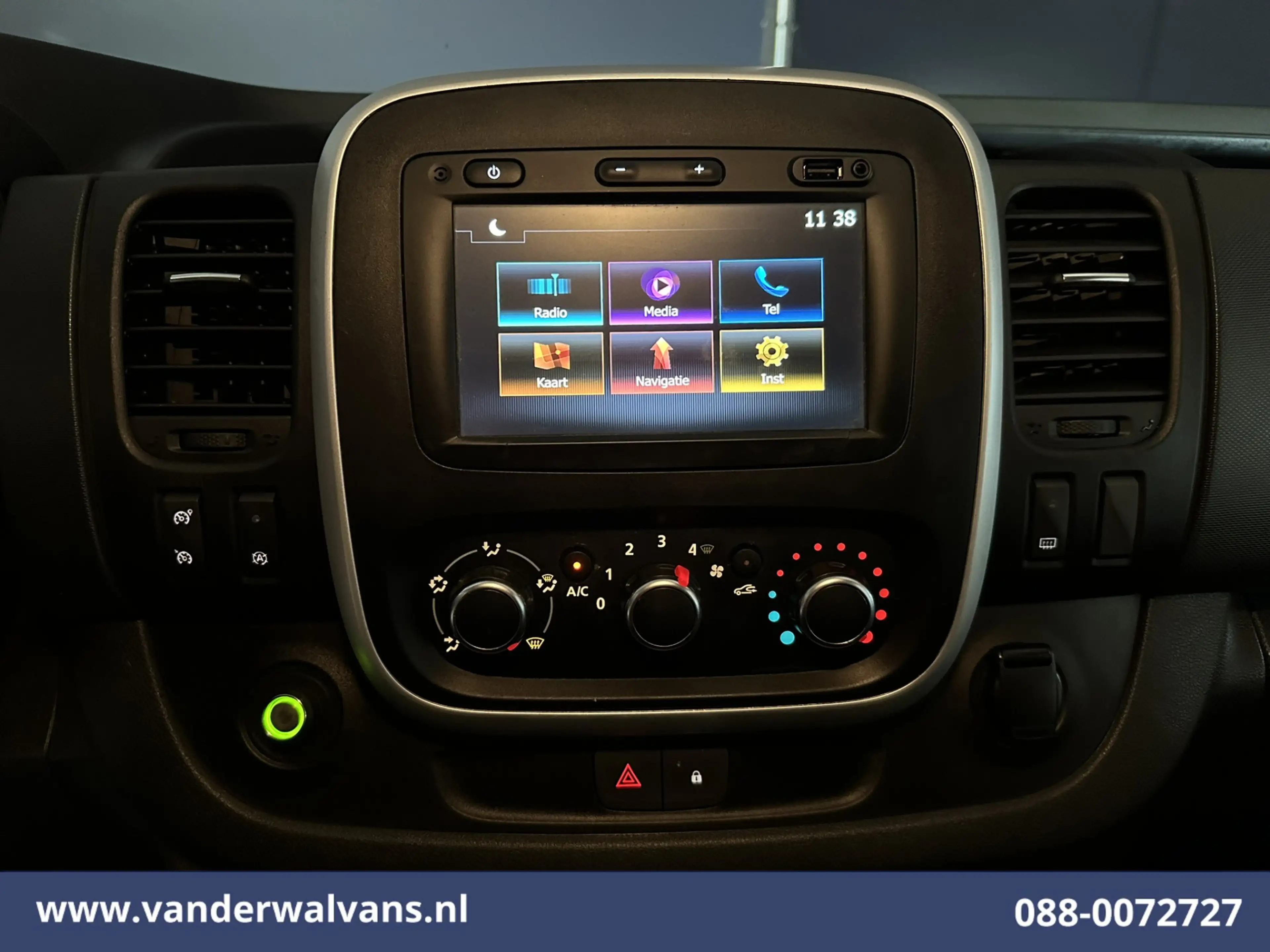Renault Trafic 2.0 dCi 120pk L2H1 Euro6 Airco | Imperiaal | Navig — photo 13