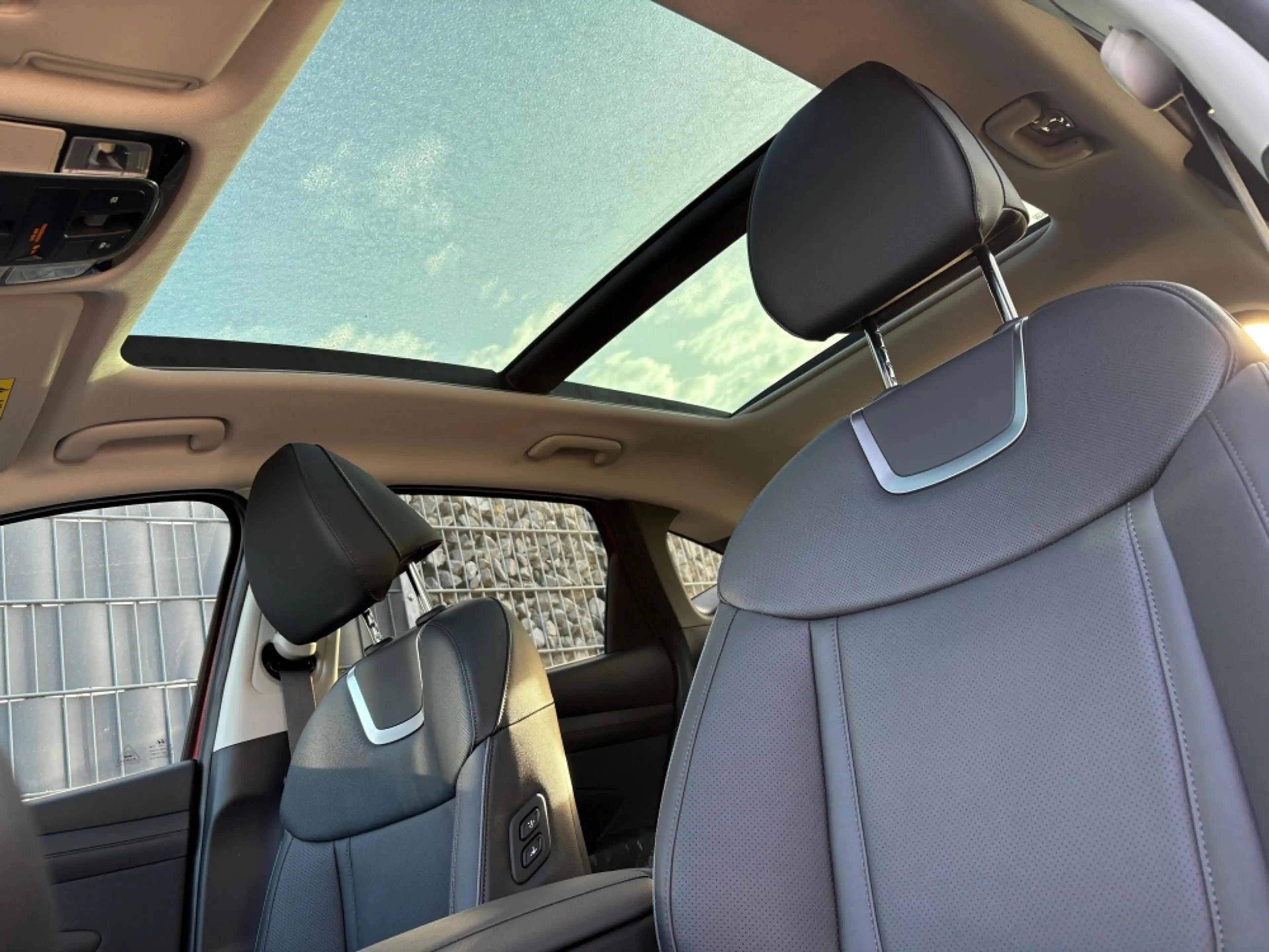 Hyundai TUCSON HEV 4WD Prime Pano Assist-Pack UWB — photo 14