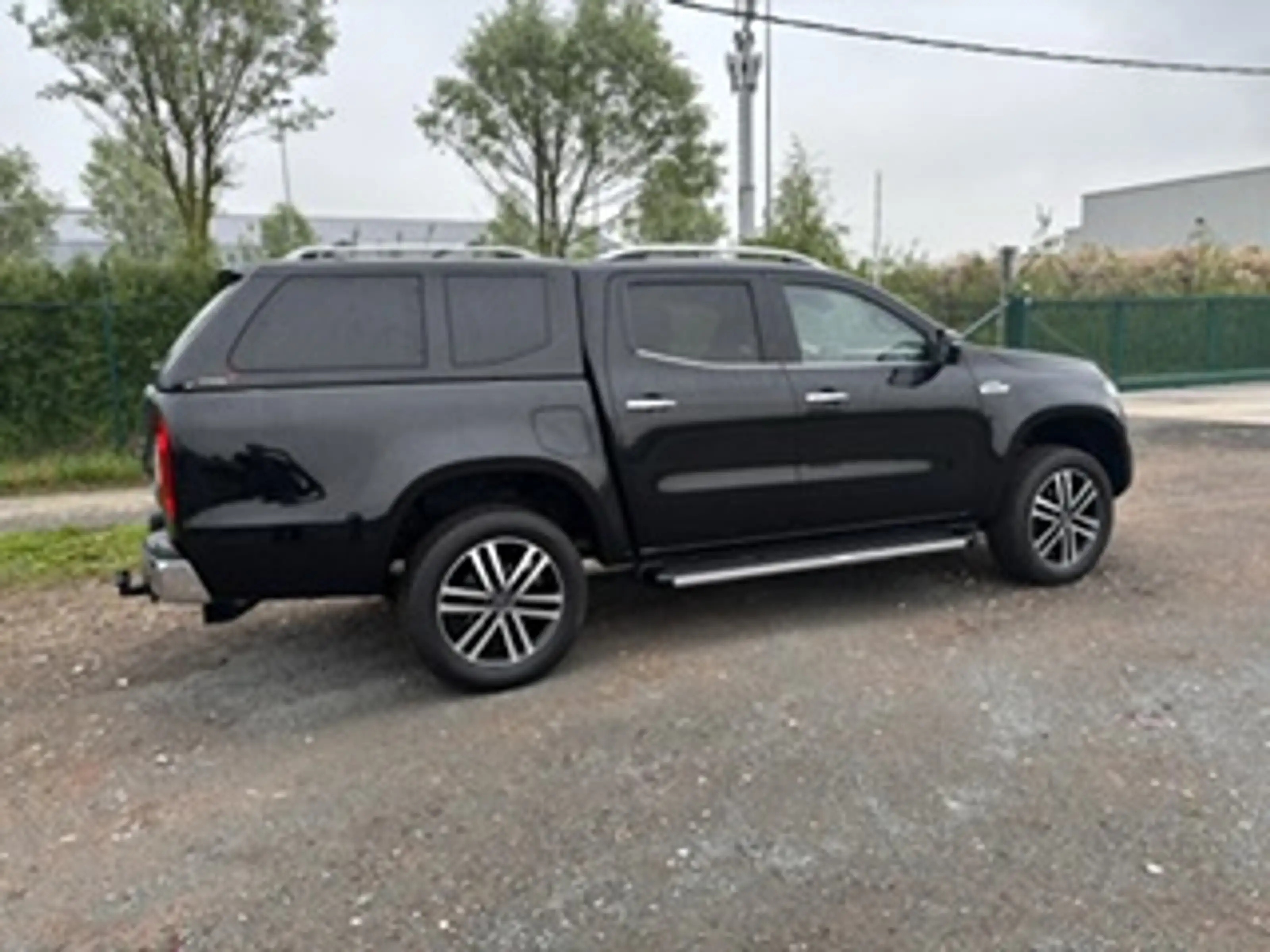 Mercedes-Benz X 350 X 350 d 4Matic * 3.0 Diesel V6 * Hard top — photo 2