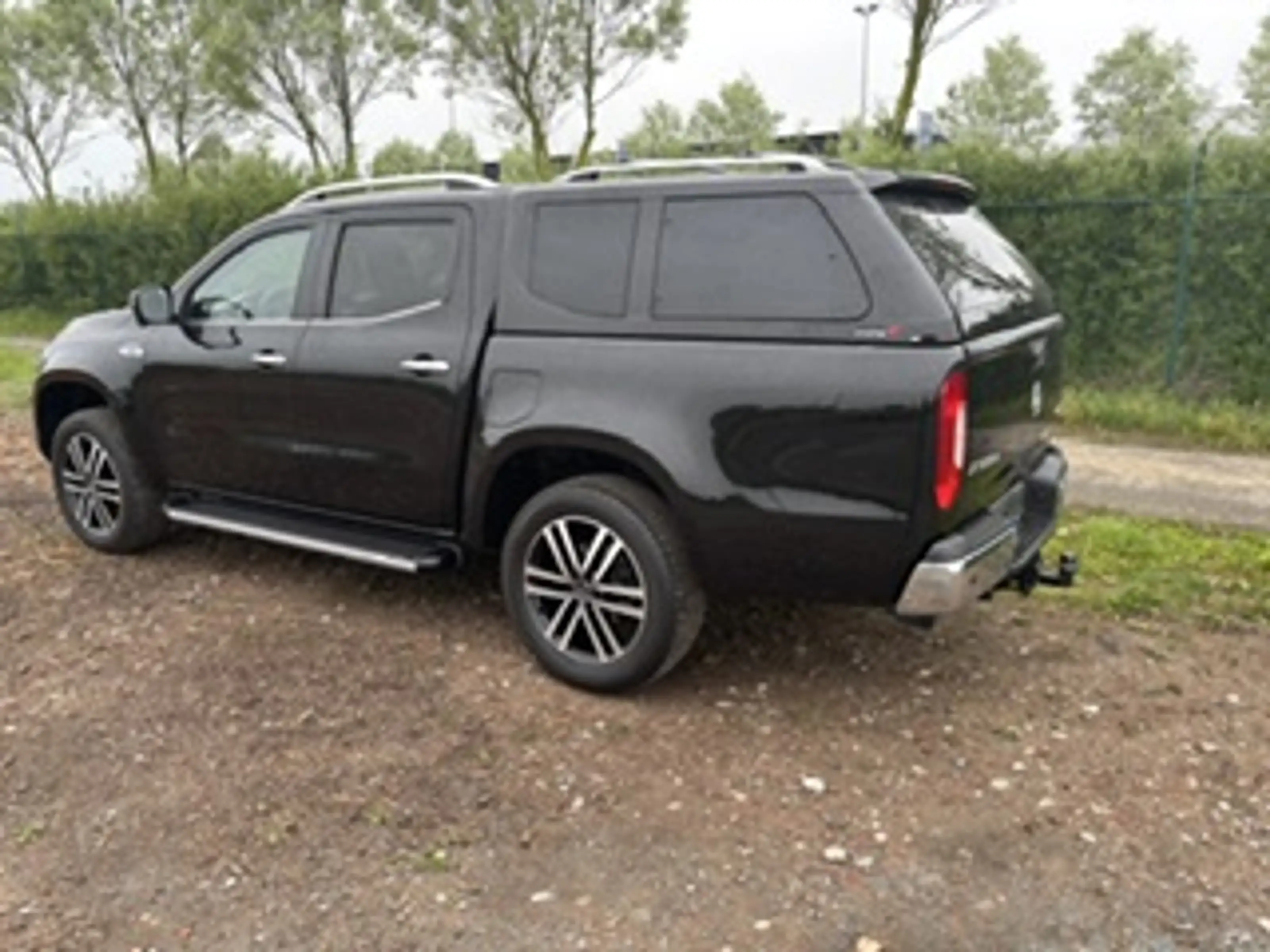 Mercedes-Benz X 350 X 350 d 4Matic * 3.0 Diesel V6 * Hard top — photo 3