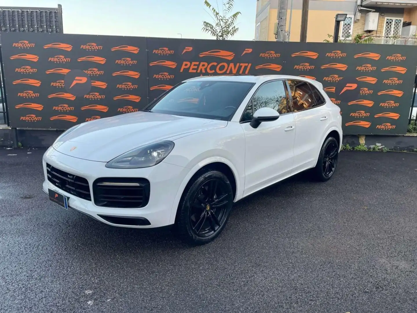 Porsche Cayenne 3.0 V6 PANO NAVI CAMERA LED SPORT CHRONO Bianco - 1