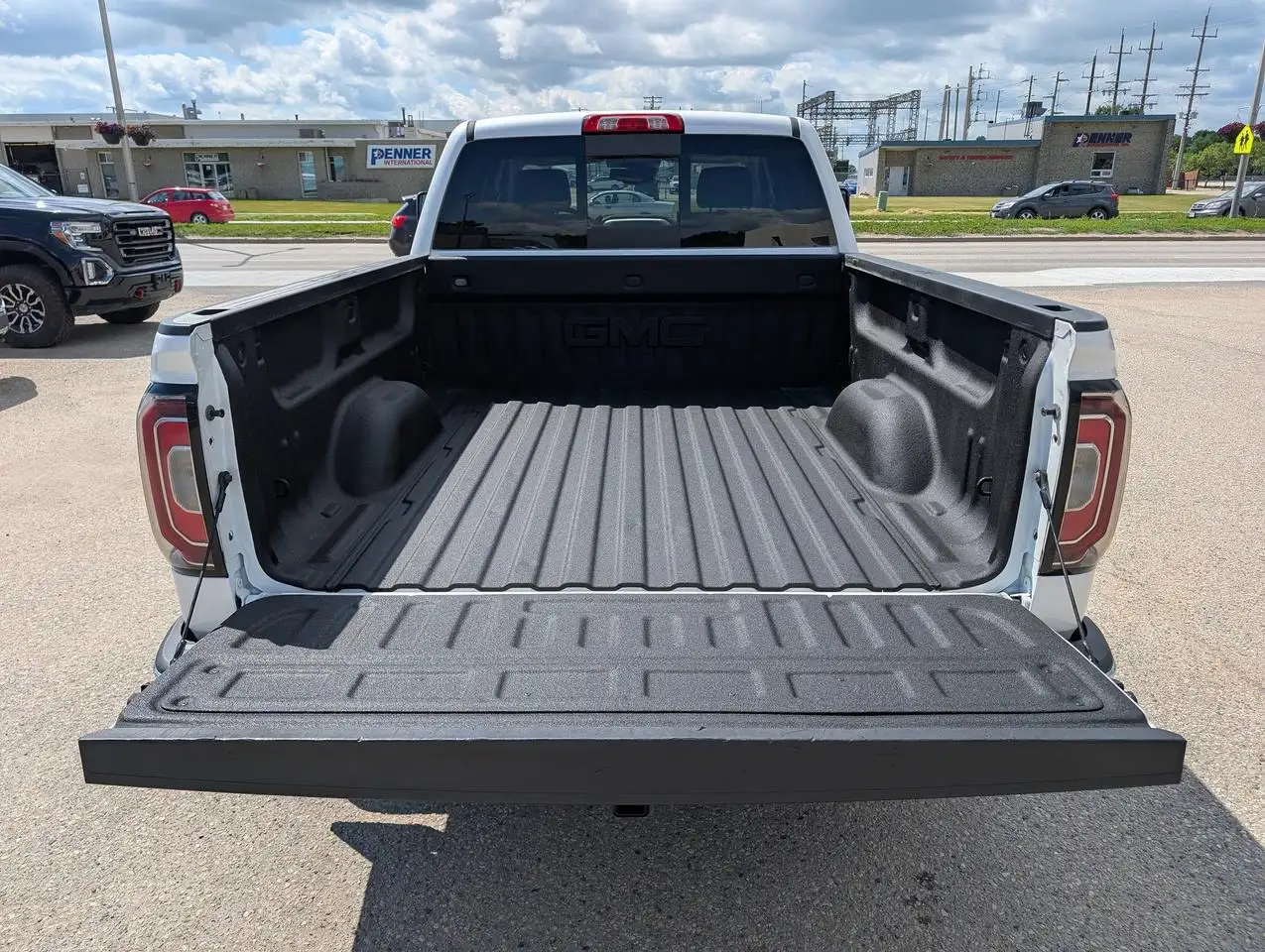 GMC Sierra 1500 fotografie GMC Sierra 1500
