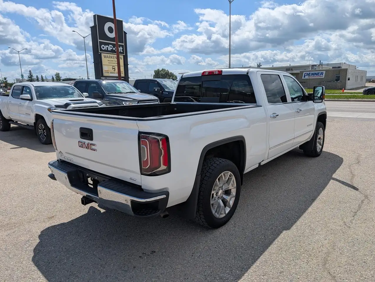 GMC Sierra 1500 fotografie GMC Sierra 1500