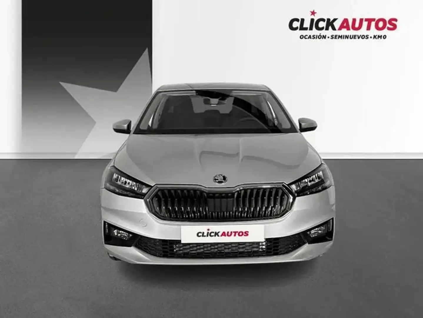Skoda Fabia 1.0 TSI Selection DSG 85kW Plateado - 2