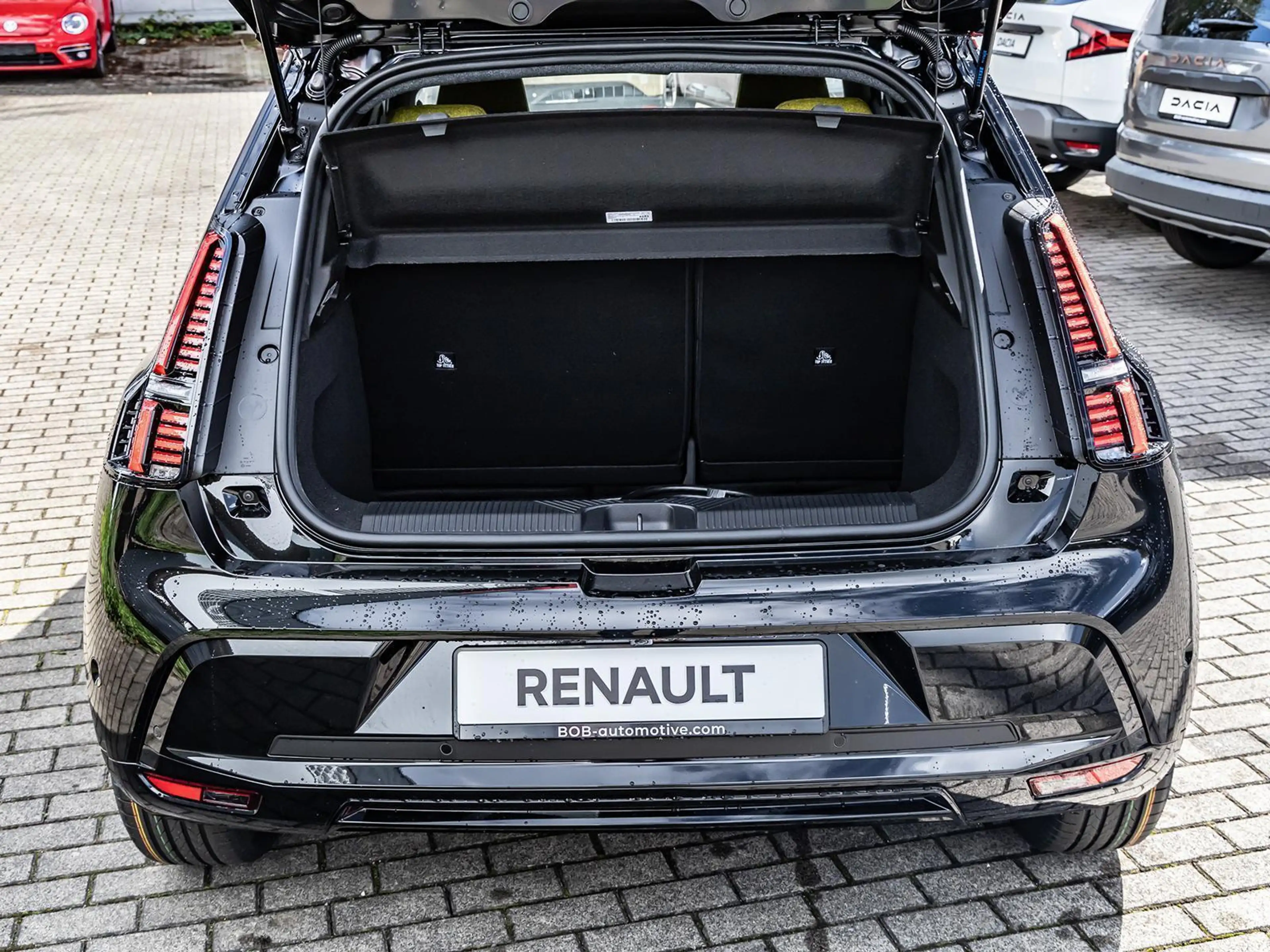 Renault R 5 Iconic 150 NAVI SHZ PDC LHZ KLIMA BT — photo 10