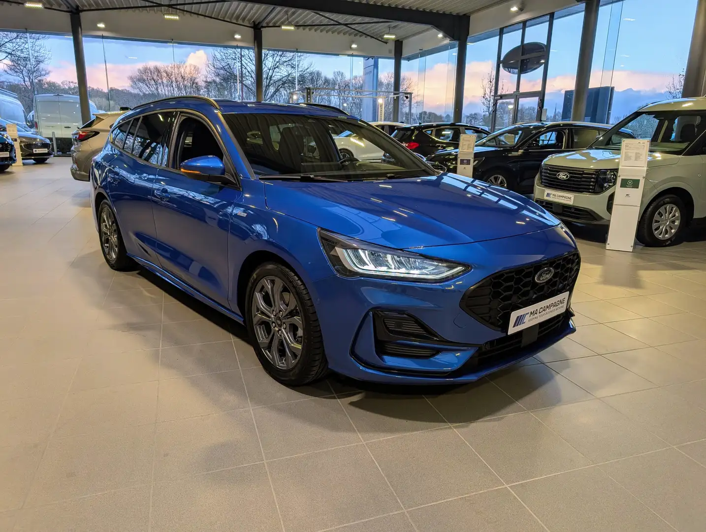 Ford Focus Clipper ST-Line 1.0i Mild Hybrid EcoBoost 155pk A7 Bleu - 1
