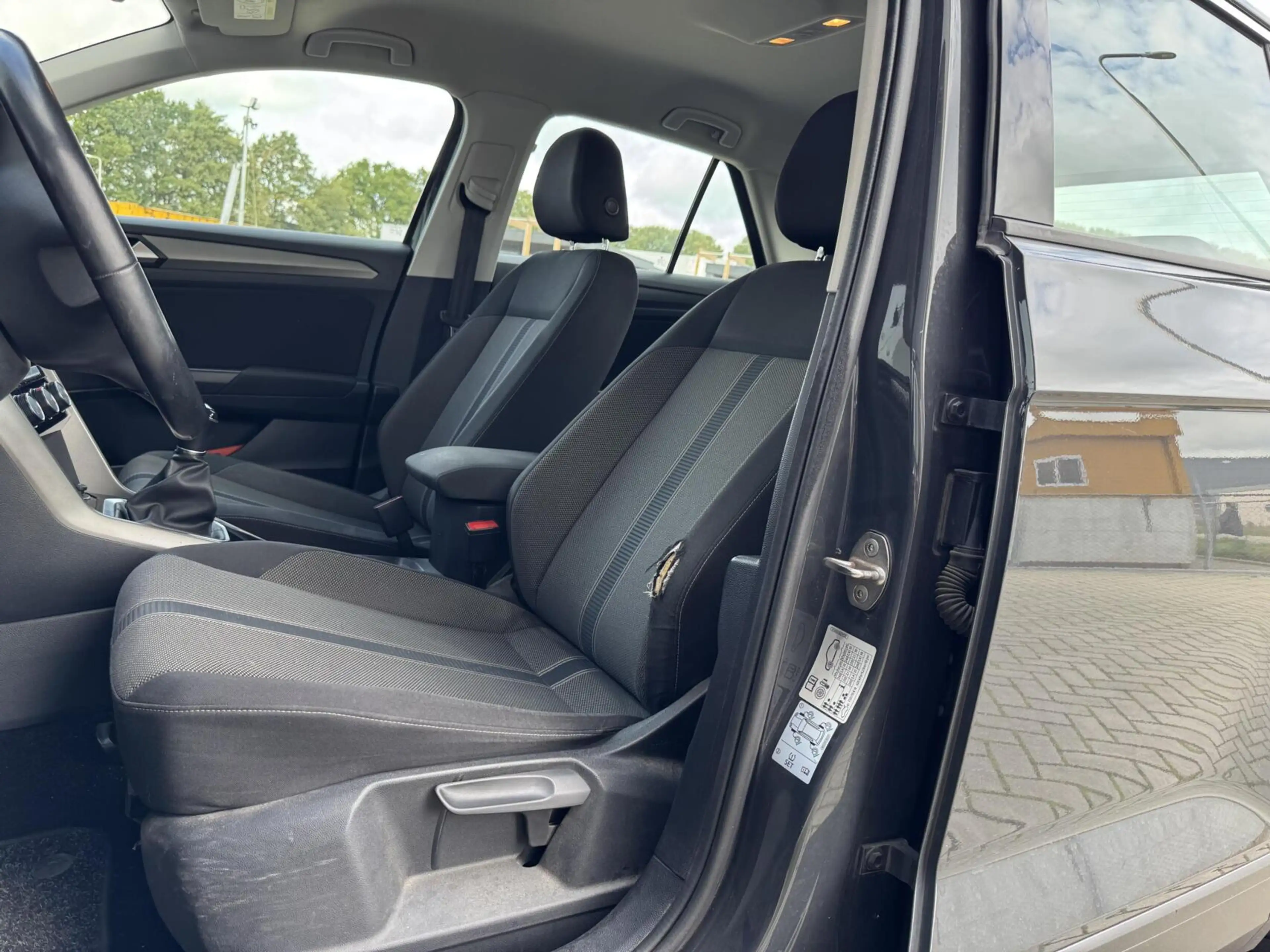 Volkswagen T-Roc 1.0 TSI Style Business | Carplay | IQ Drive | Adap — photo 5