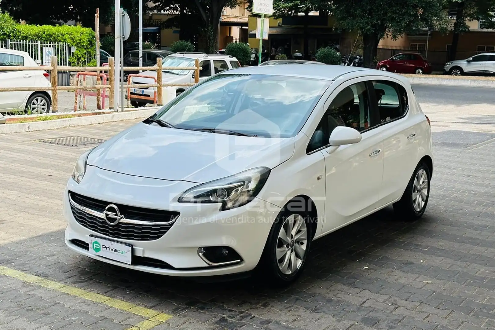 Opel Corsa Corsa 1.2 5 porte Blanc - 1