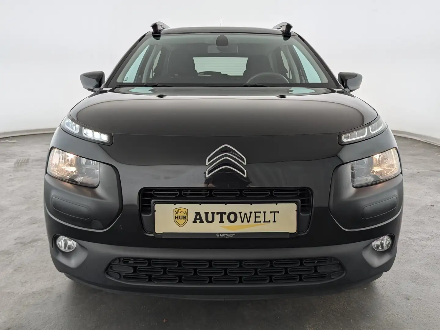 Citroen C4 Cactus C4 Cactus 1.2 PureTech 82 Shine NAVI+RFK+TEMP+ Schwarz - 2