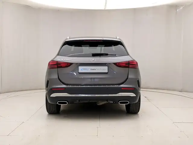 Mercedes-Benz Gla view 5