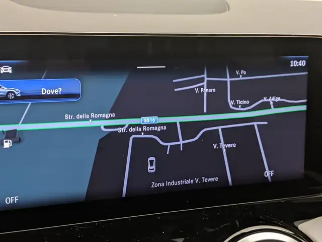 Mercedes-Benz Gla view 13