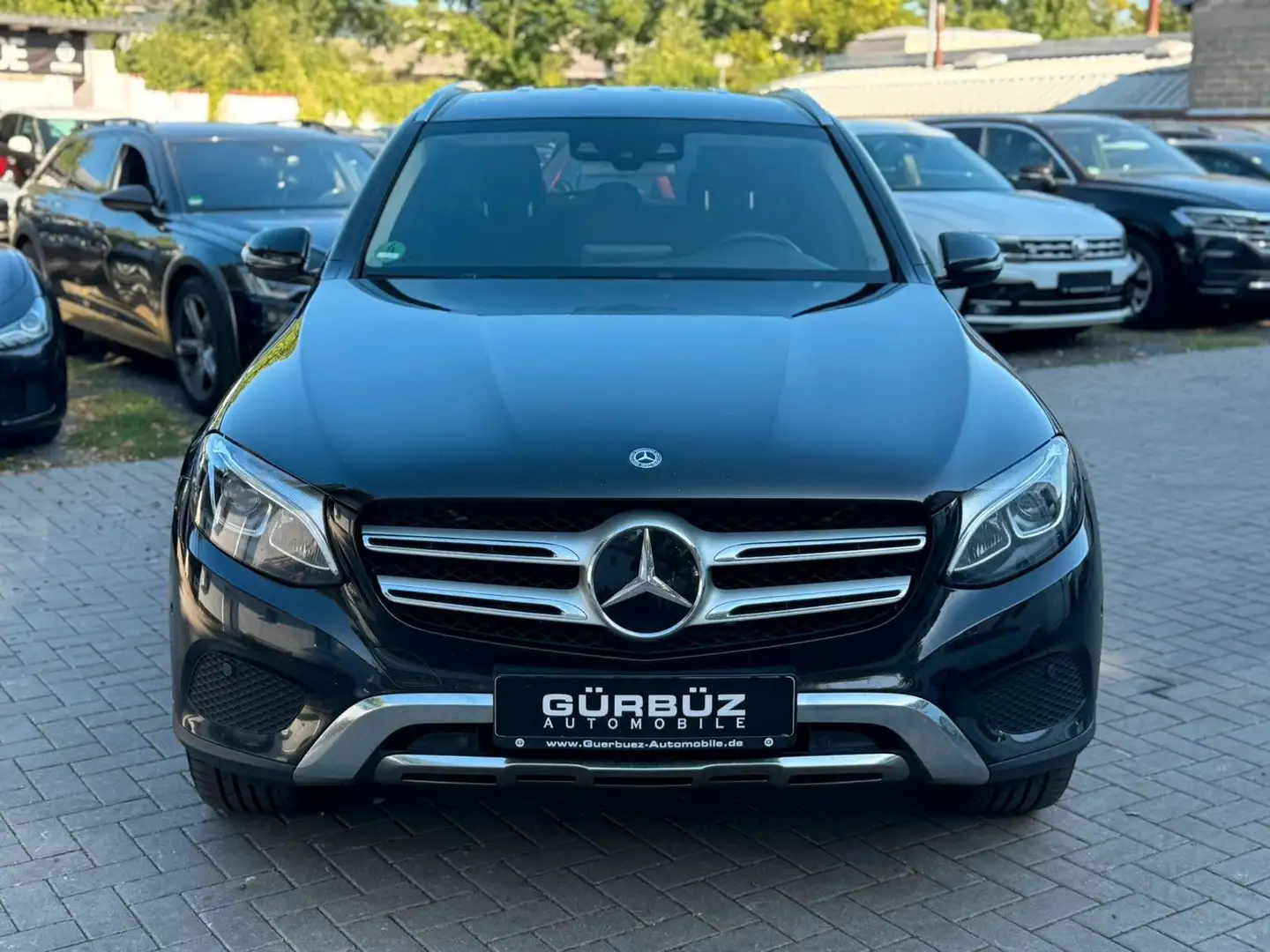 Mercedes-Benz GLC 350 *BURMESTER*SHZG*4MATIC*LED*NAVI* Schwarz - 2