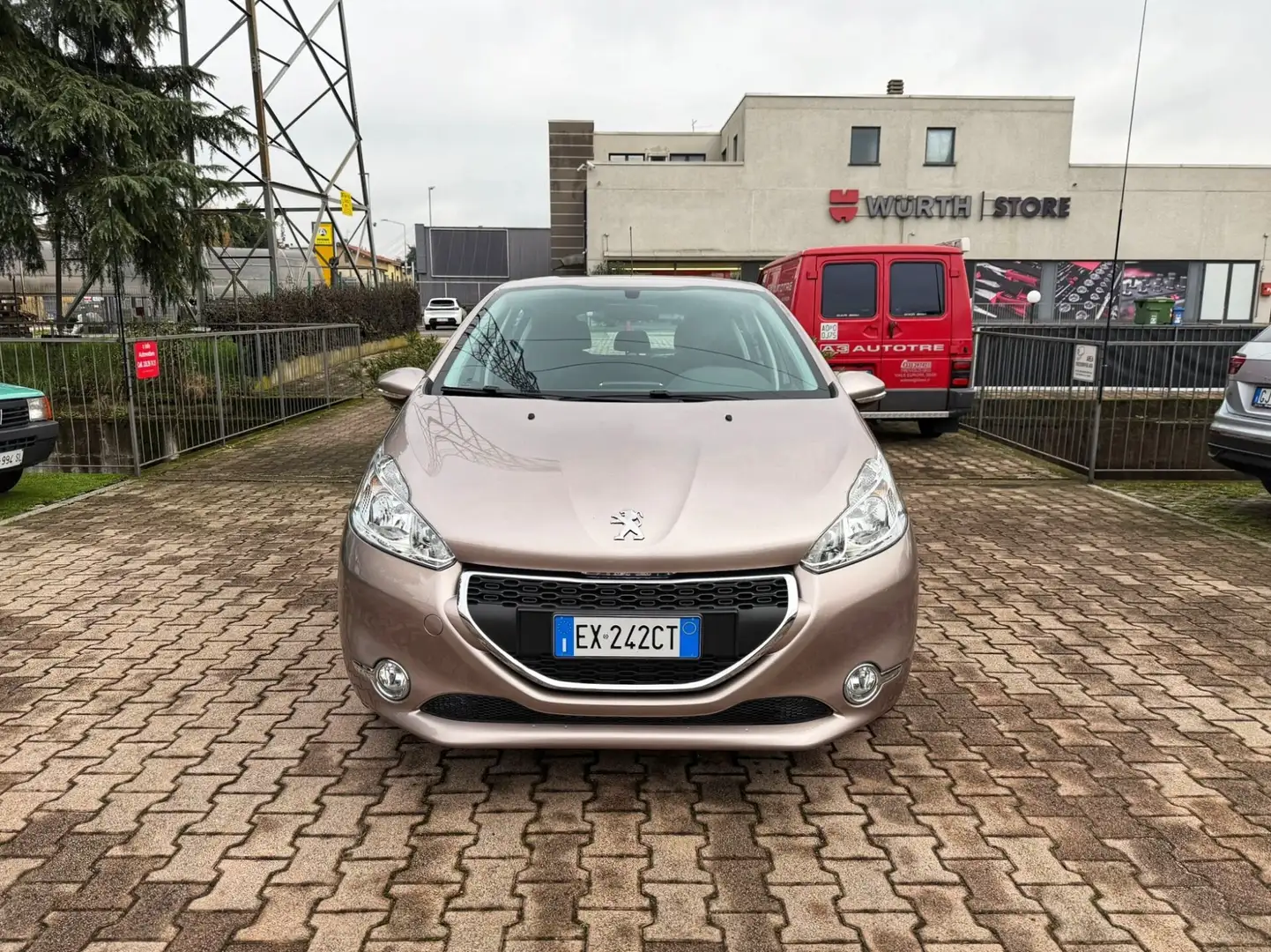 Peugeot 208 1.4 e-HDi 68 CV S&S robotizzato 5 porte Active AUT Lilla - 2