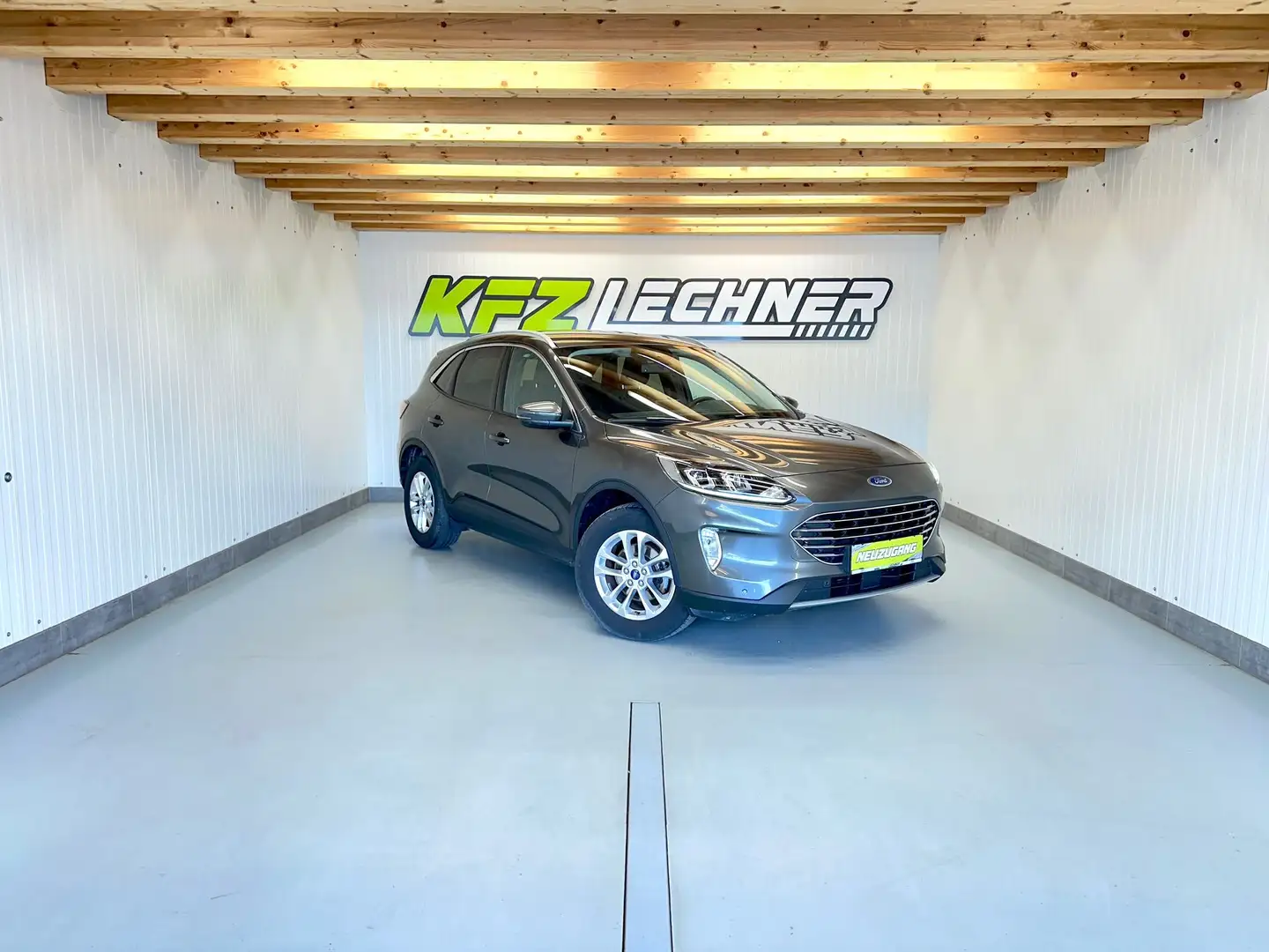 Ford Kuga 2.0 EcoBl. 4x4 "Titanium" AHK*LED*R-KAM*NAVI Grau - 1