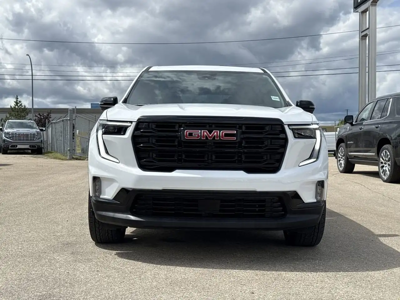 GMC Acadia photo GMC Acadia