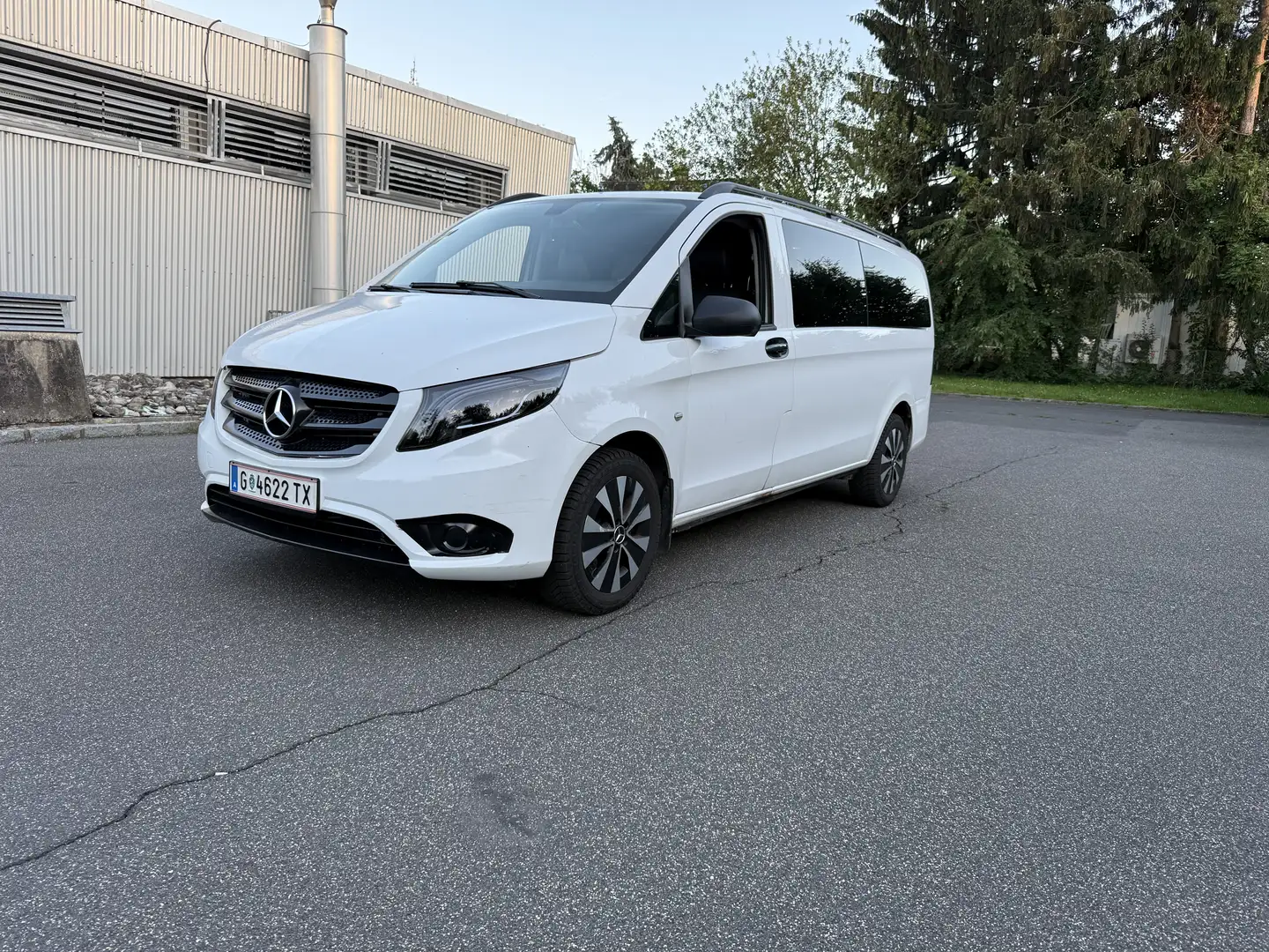 Mercedes-Benz Vito 113 CDI BlueEfficiency extralang Allrad Aut. - 1