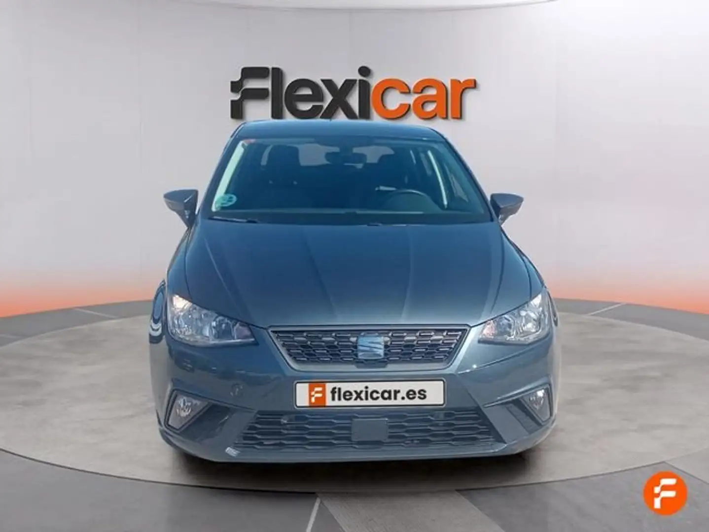 SEAT Ibiza 1.0 MPI 59kW (80CV) Style Go2 Gris - 2