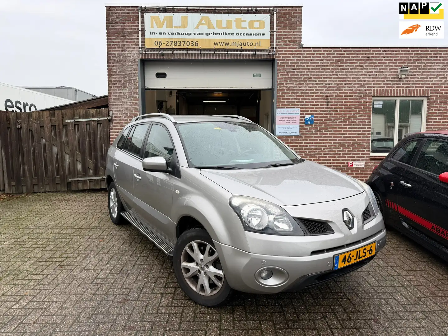 Renault Koleos 2.5 Dynamique Pack navigatie cruise control Gris - 1