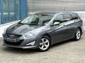 Hyundai i40 CW Style 2.0*XENON*CAM*PDC*TEMP*PDC*SHZ*AHK* Silber - thumbnail 1