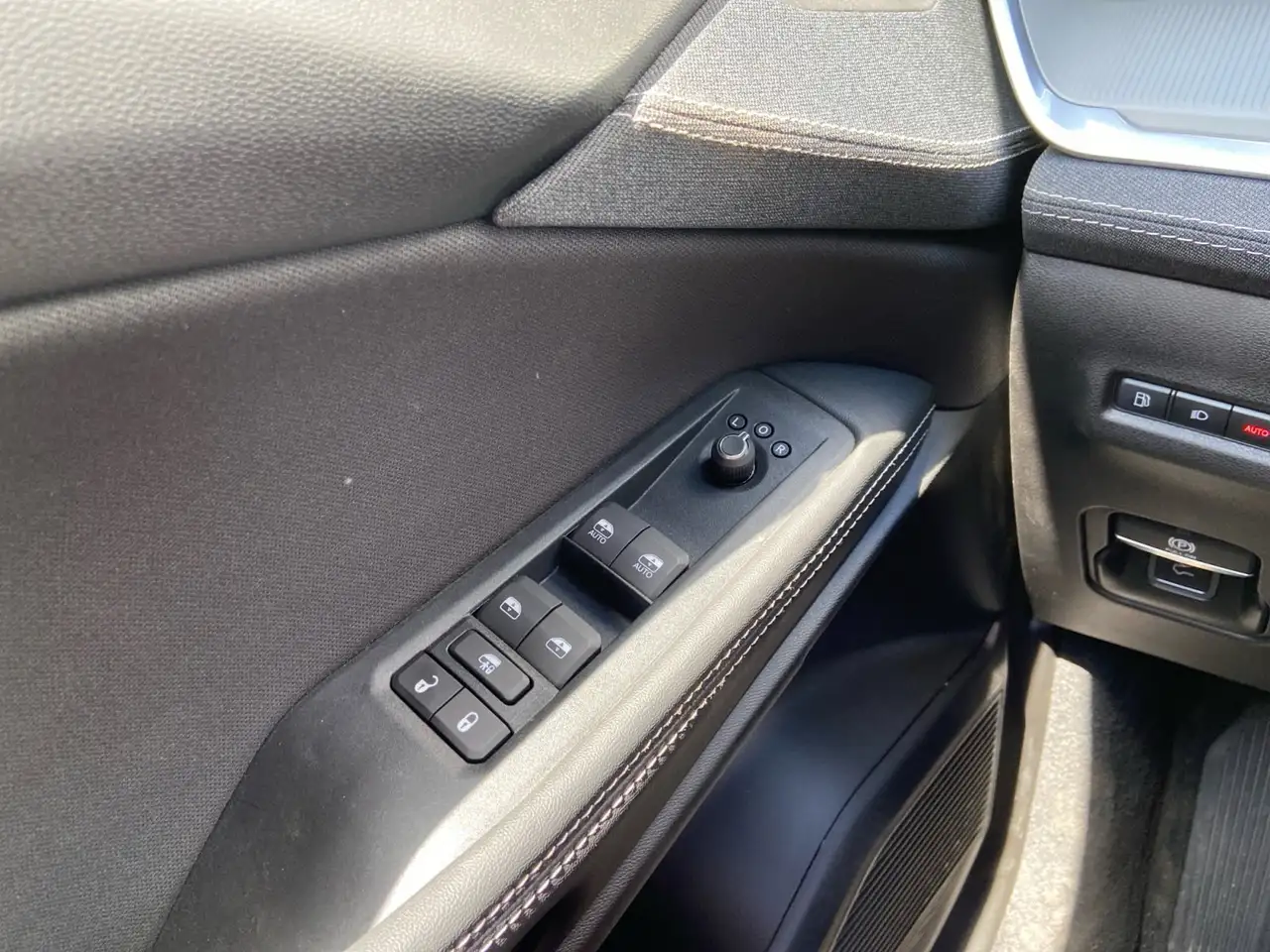 Jeep Cherokee снимка Jeep Cherokee