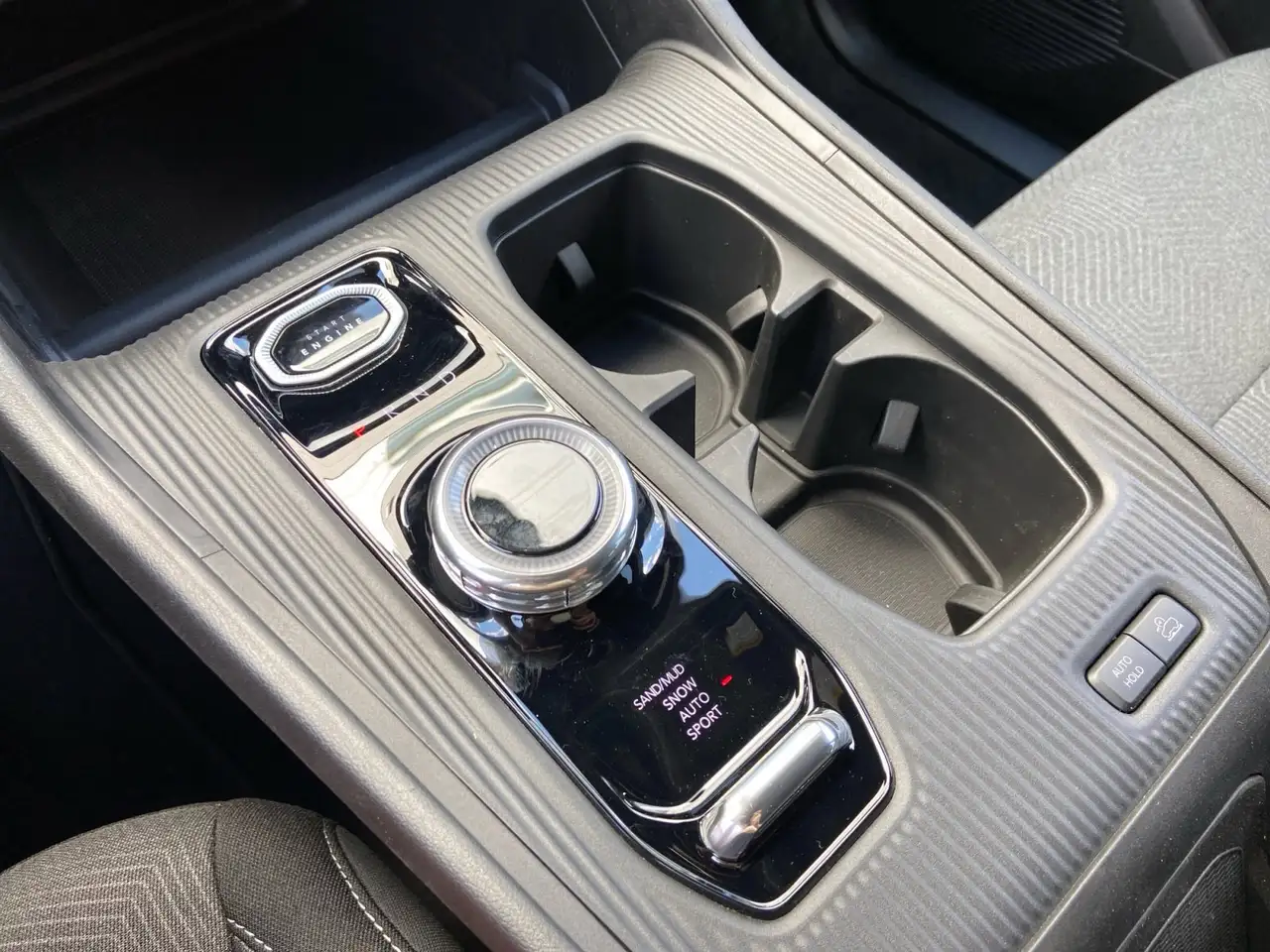 Jeep Cherokee снимка Jeep Cherokee