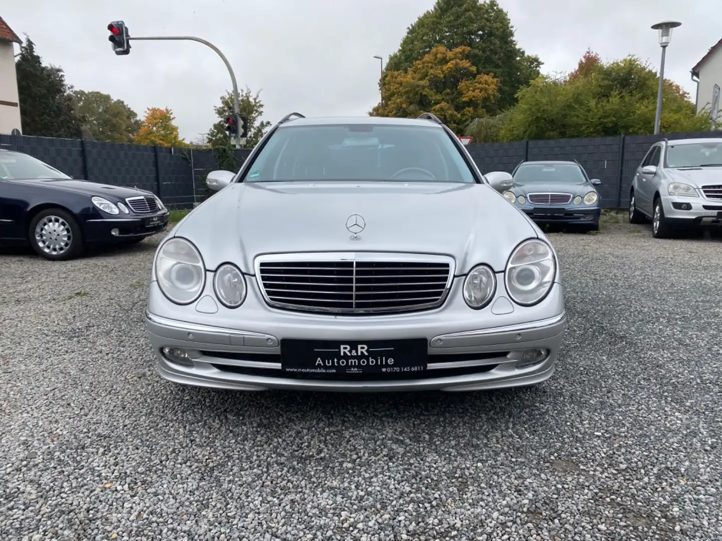 Mercedes-Benz E 50 AMG 0 T Avantgarde HK Memory BiXenon PDC Silber - 2