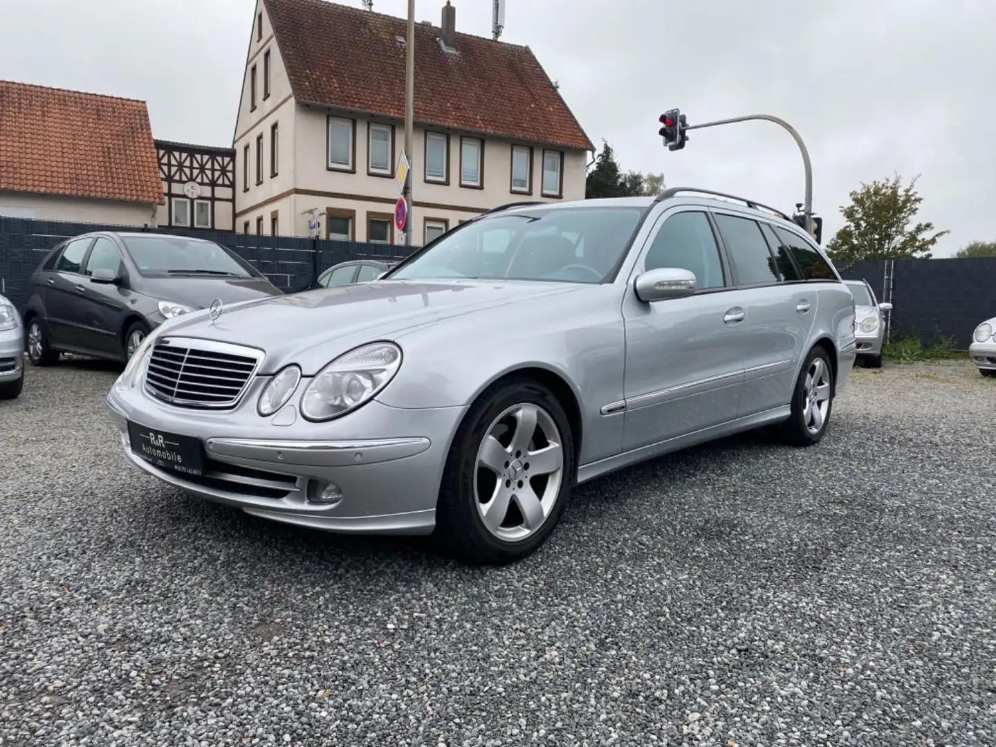 Mercedes-Benz E 50 AMG 0 T Avantgarde HK Memory BiXenon PDC Silber - 1