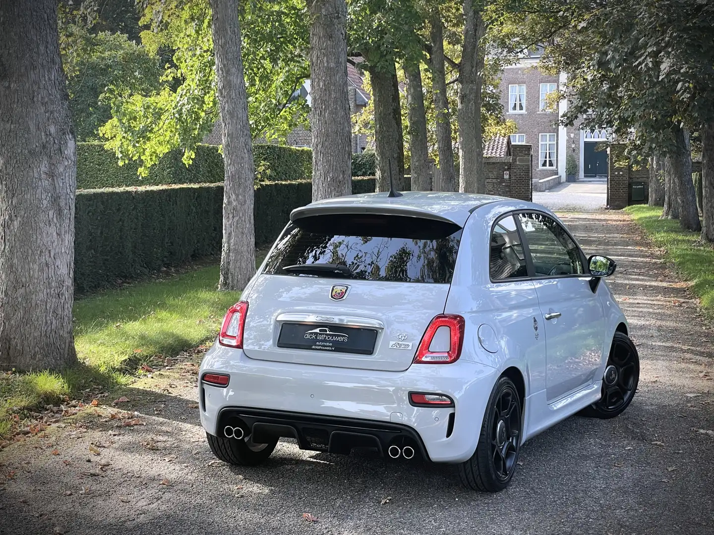 Abarth 595 Pista 1.4 T-Jet Abarth 70th ANNIVERSARY / LEDER / BEATS Gris - 2