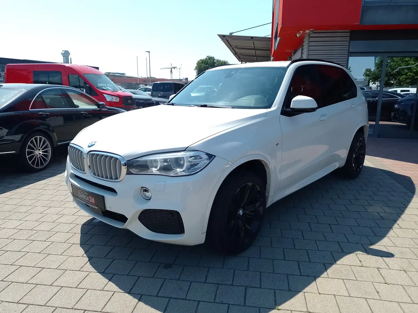 BMW X5 xDrive 40 d ACC M-Paket AHK Weiß - 1