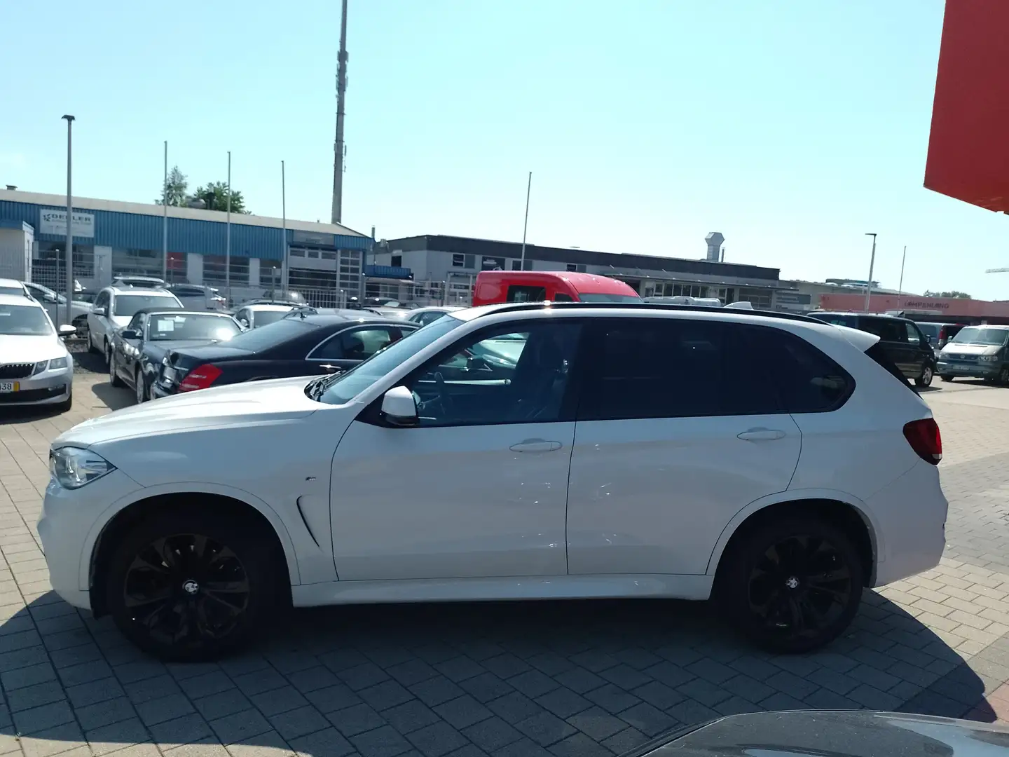 BMW X5 xDrive 40 d ACC M-Paket AHK Weiß - 2