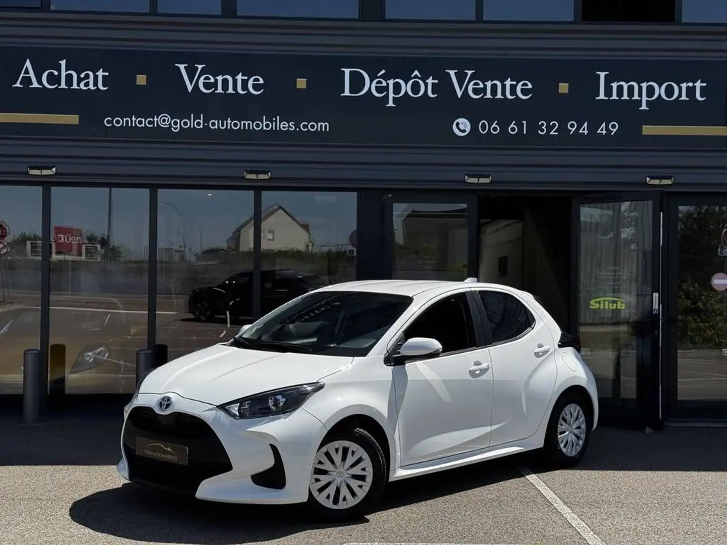 Toyota Yaris IV 116h Dynamic 5p MY21 Blanc - 1