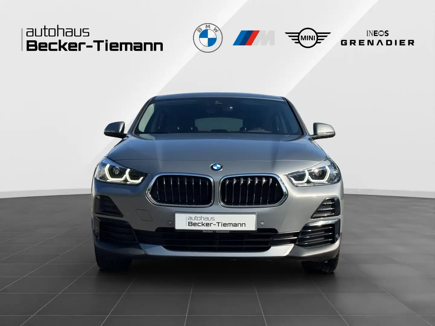 BMW X2 sDrive18i Advantage | Navi | Driv.Assist. | LED-Sc Grau - 2