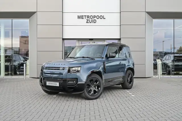 Land Rover Defender 90 3.0 Diesel D200 X-Dynamic SE