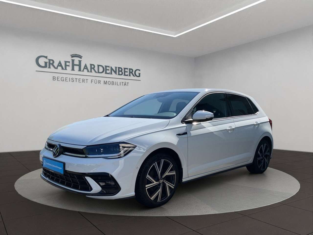 Volkswagen Polo 2023 — 1.0 TSI DSG R-Line ACC Navi Matrix-LED