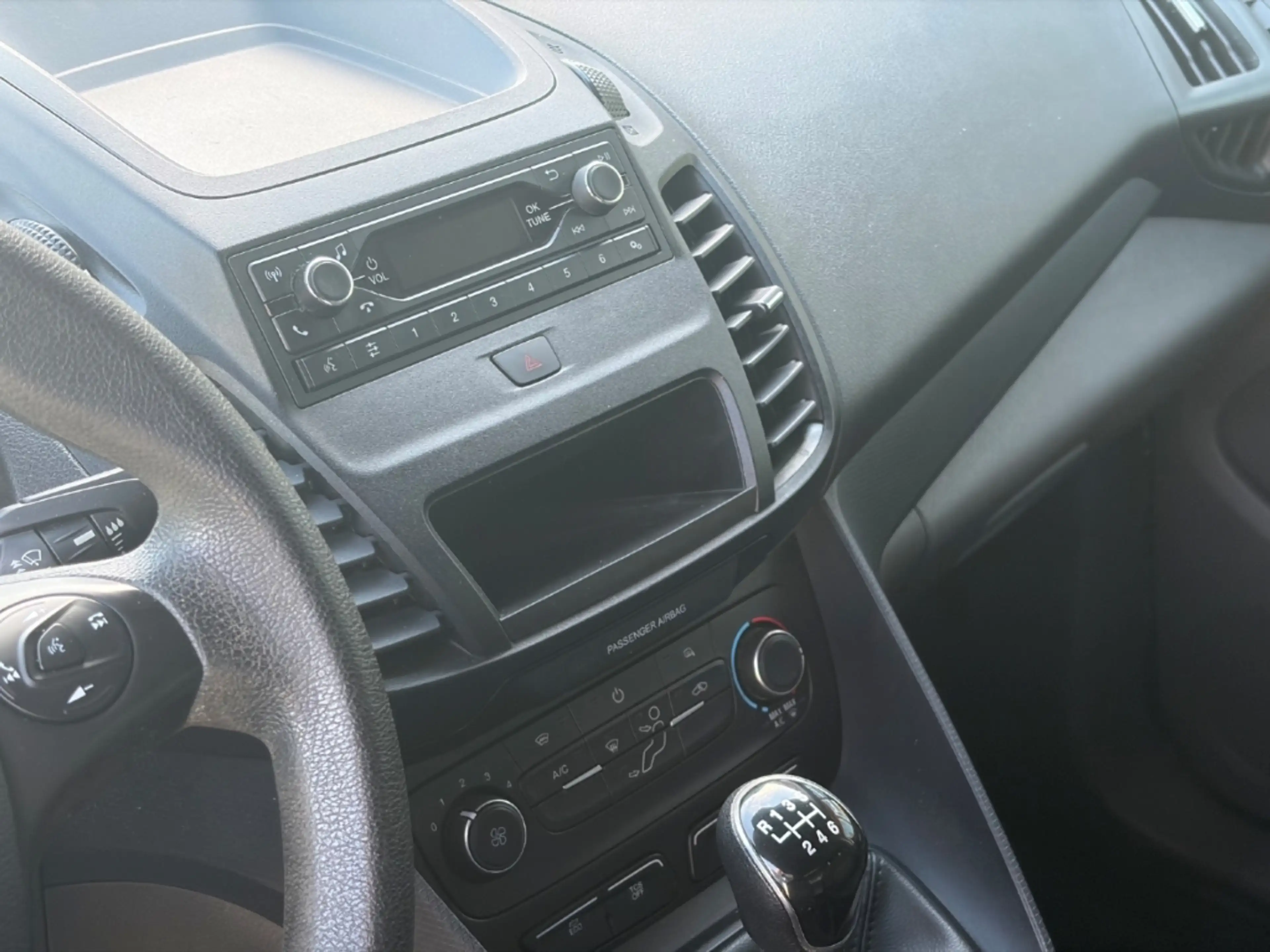 Ford Transit Connect 1.0 EcoBoost Kasten Trend — photo 10