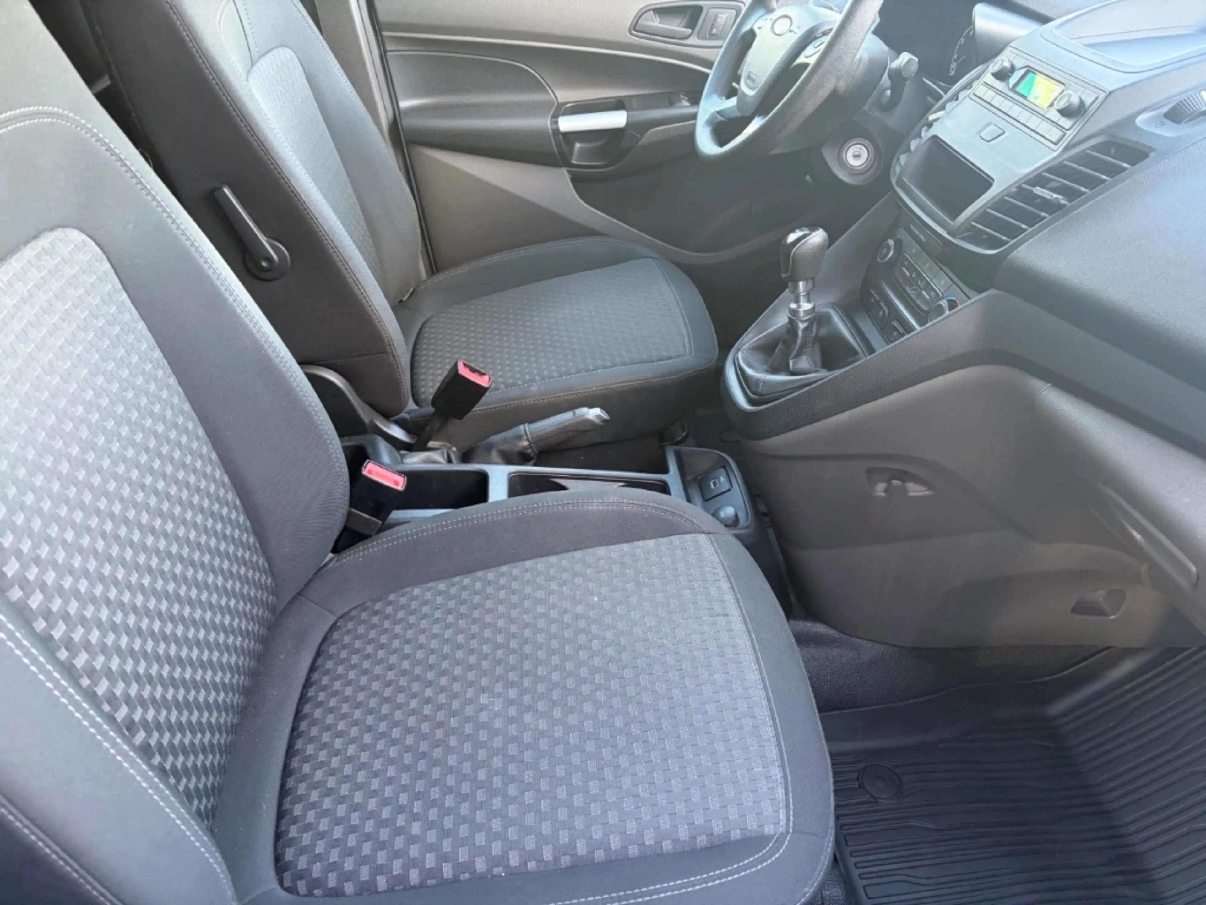 Ford Transit Connect 1.0 EcoBoost Kasten Trend — photo 12