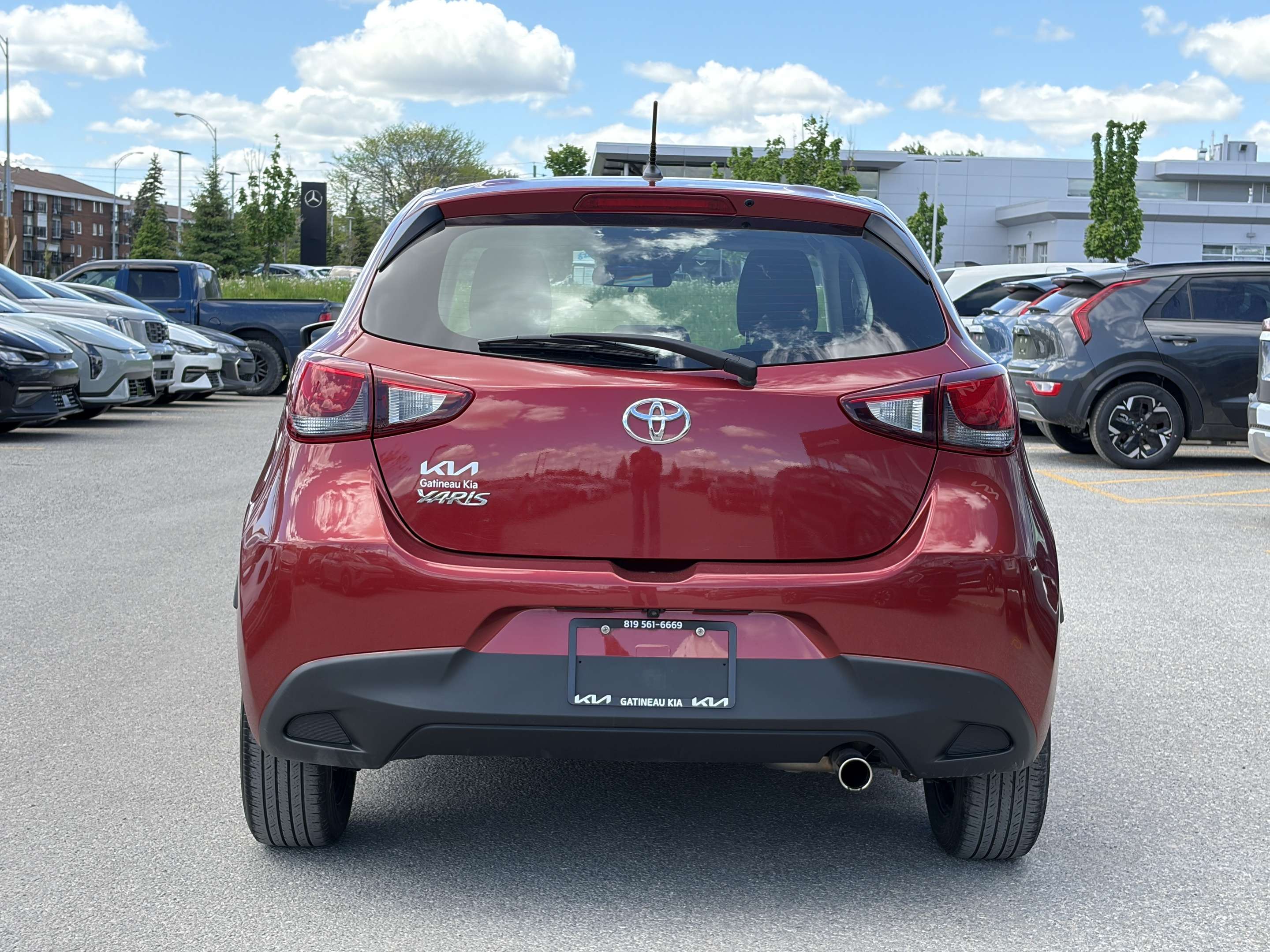 2020 Toyota Yaris Auto — photo 1