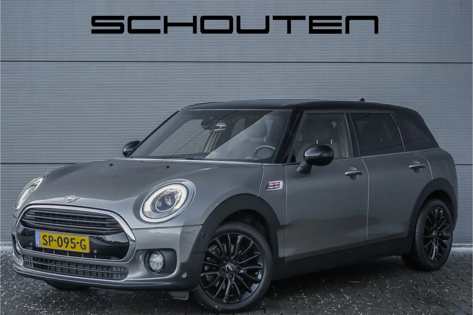 MINI Cooper Clubman Mini 1.5 Salt Business Automaat LED Sportstoelen Grijs - 1