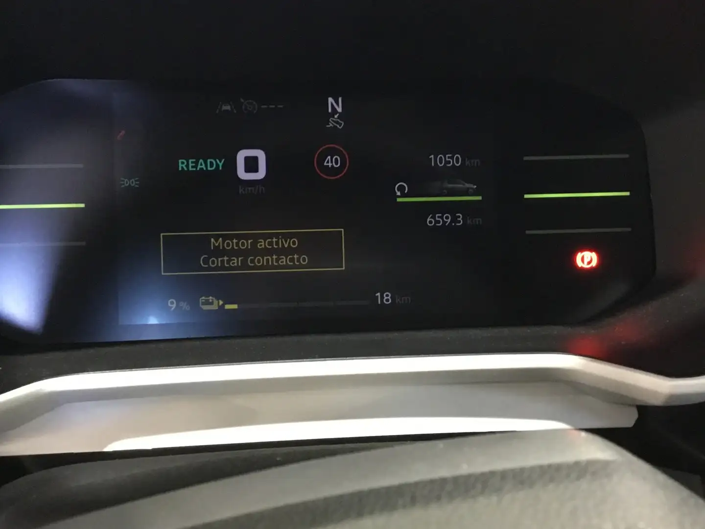 Dacia Spring Electric Extreme 65 48kW Rojo - 2