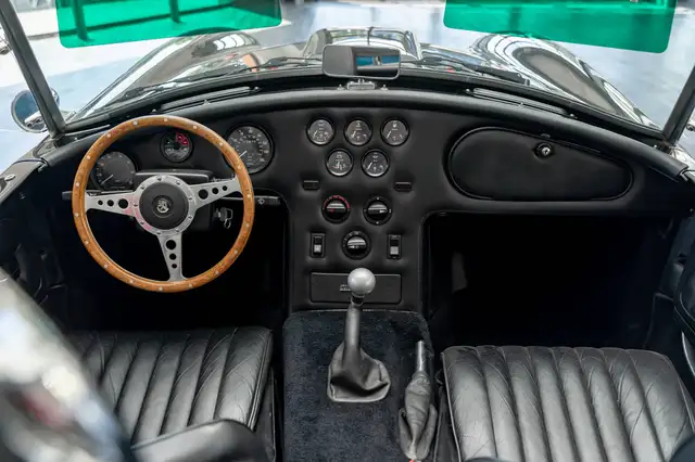 Ac Cobra view 12