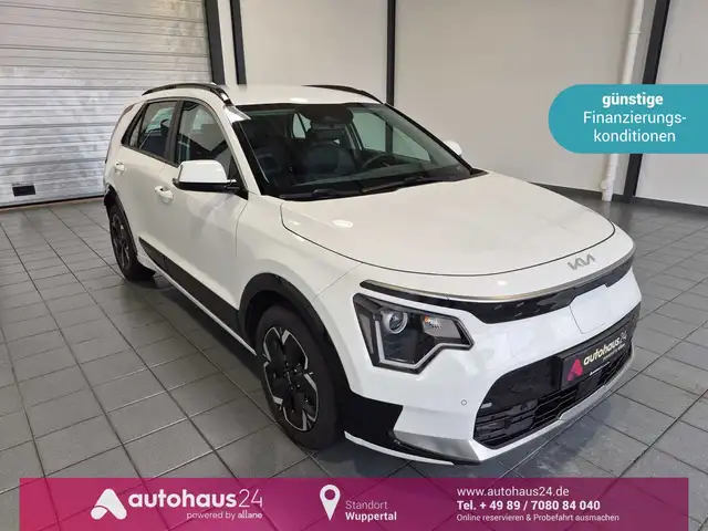 2022 Kia E-Niro in White for sale