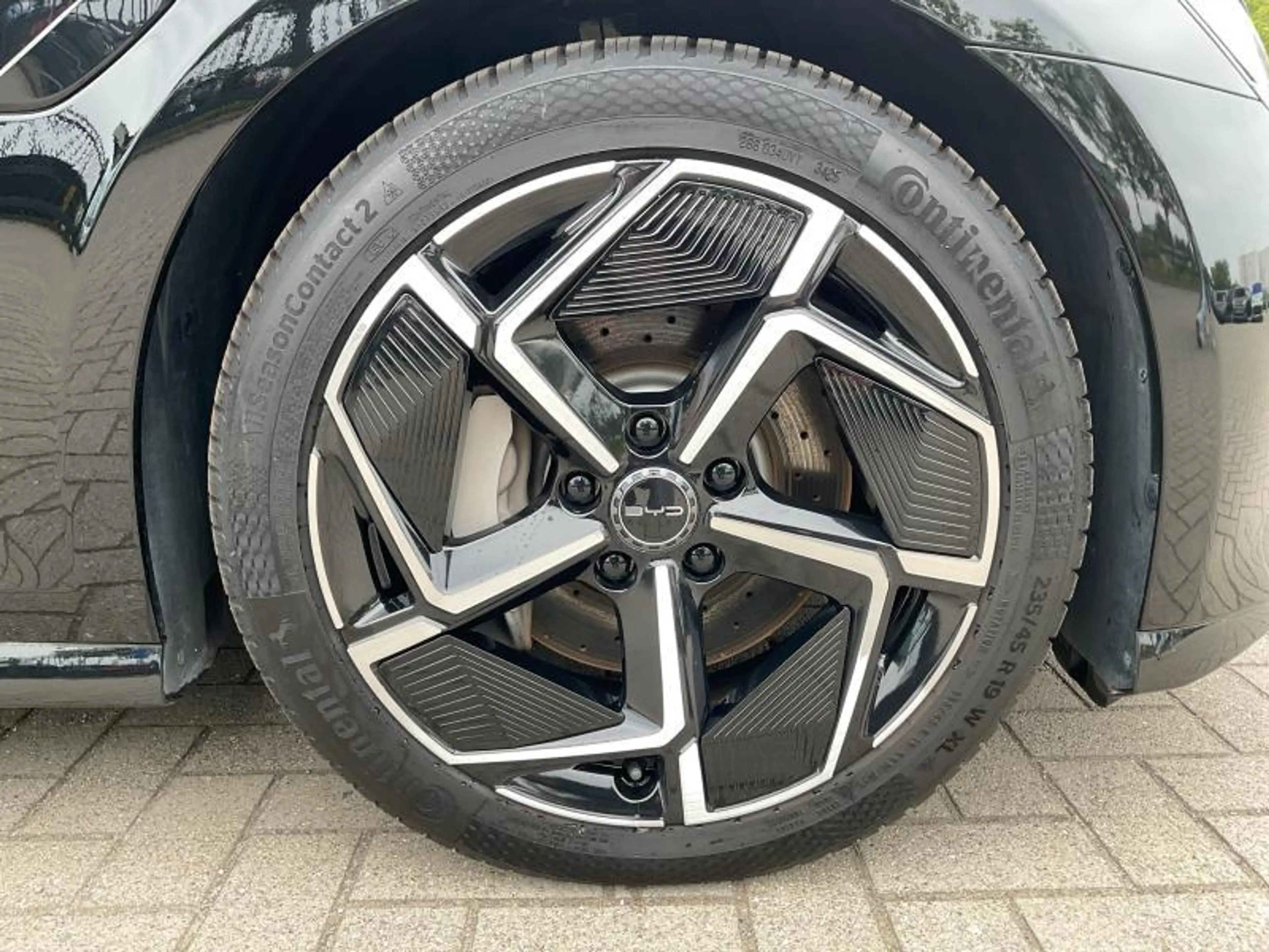 BYD Seal EXCELLENCE — photo 15