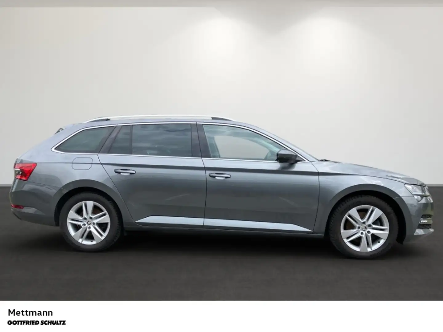 Skoda Superb Combi Style 2.0 TDI DSG NAVI SHZ PDC Grau - 2