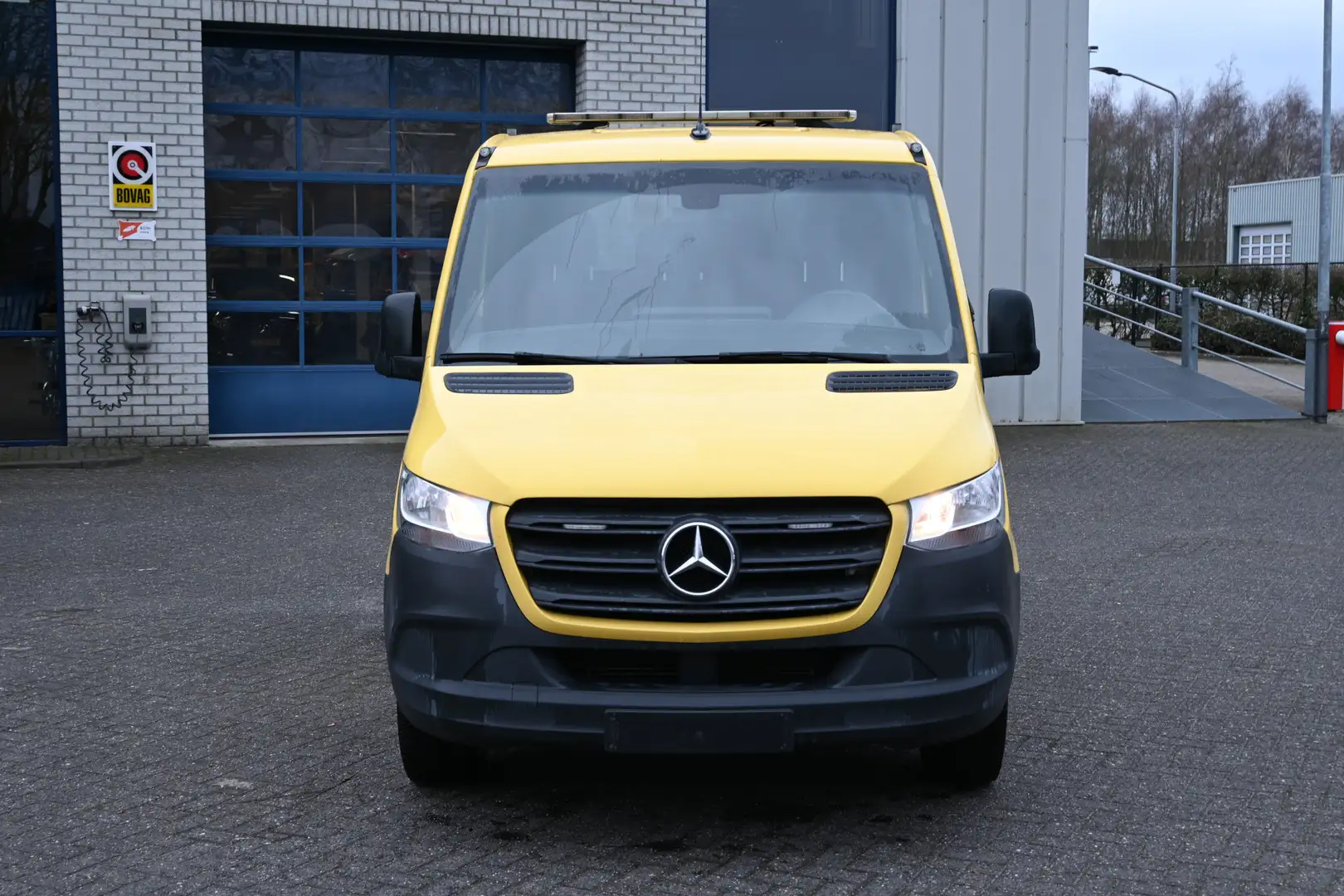 Mercedes-Benz Sprinter 316 CDI L2 Dubbele cabine Open laadbak 3500 kg Tre Jaune - 2
