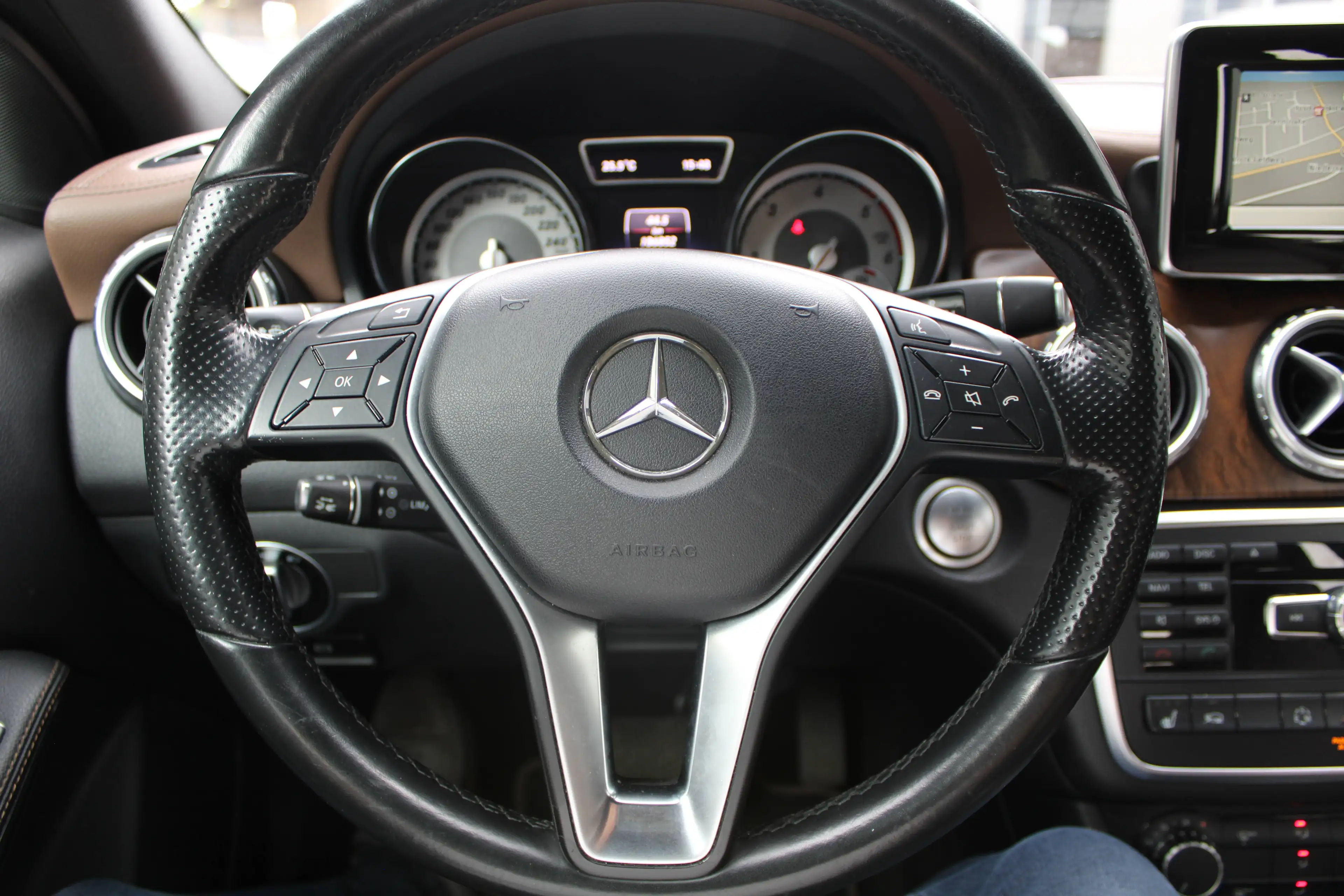 Mercedes-Benz GLA 220 GLA 220 CDI / d 4Matic (156.905) Urban Exklusiv-Paket — photo 15